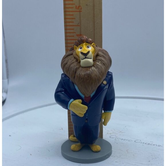 Disney Zootopia Mayor Lionheart Lion Figure 4" Tall Collectible - Picture 6 of 6